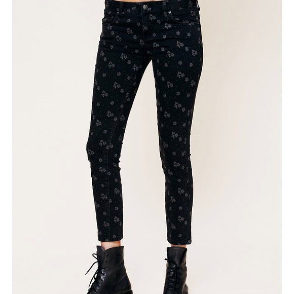 Free People Denim - Free People Black floral jeans